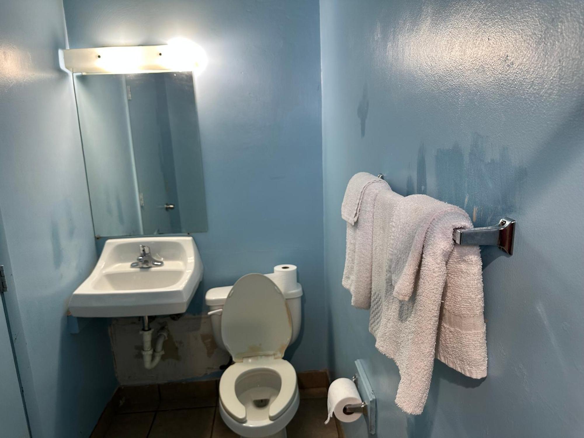 Motel Westgate 2*